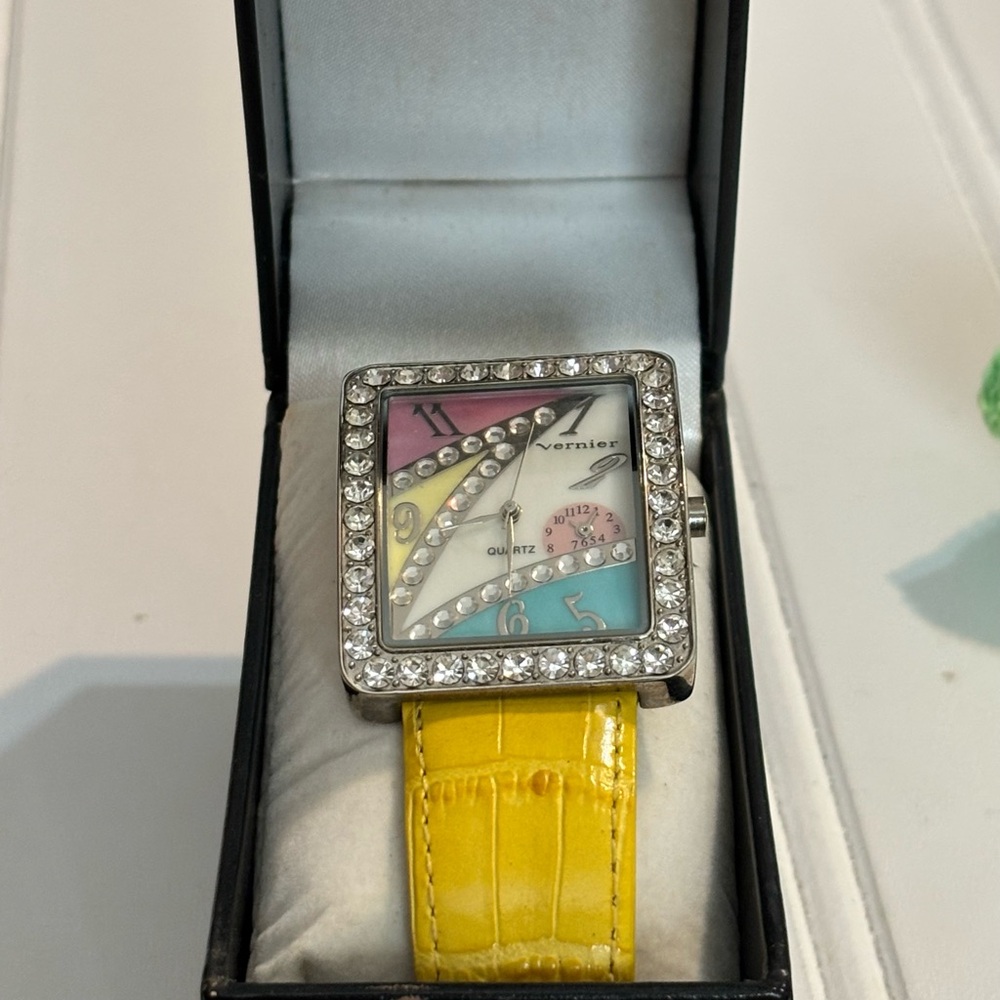 Vernier Women's Yellow Watch